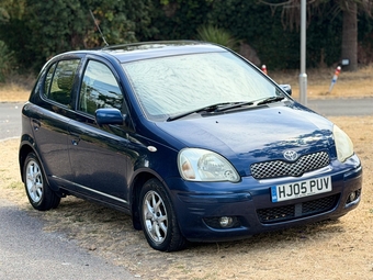 Toyota Yaris 2005