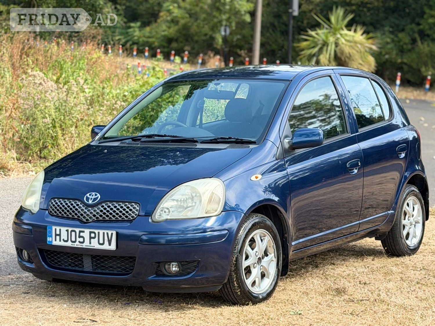Toyota Yaris 2005 - Cars in Slough