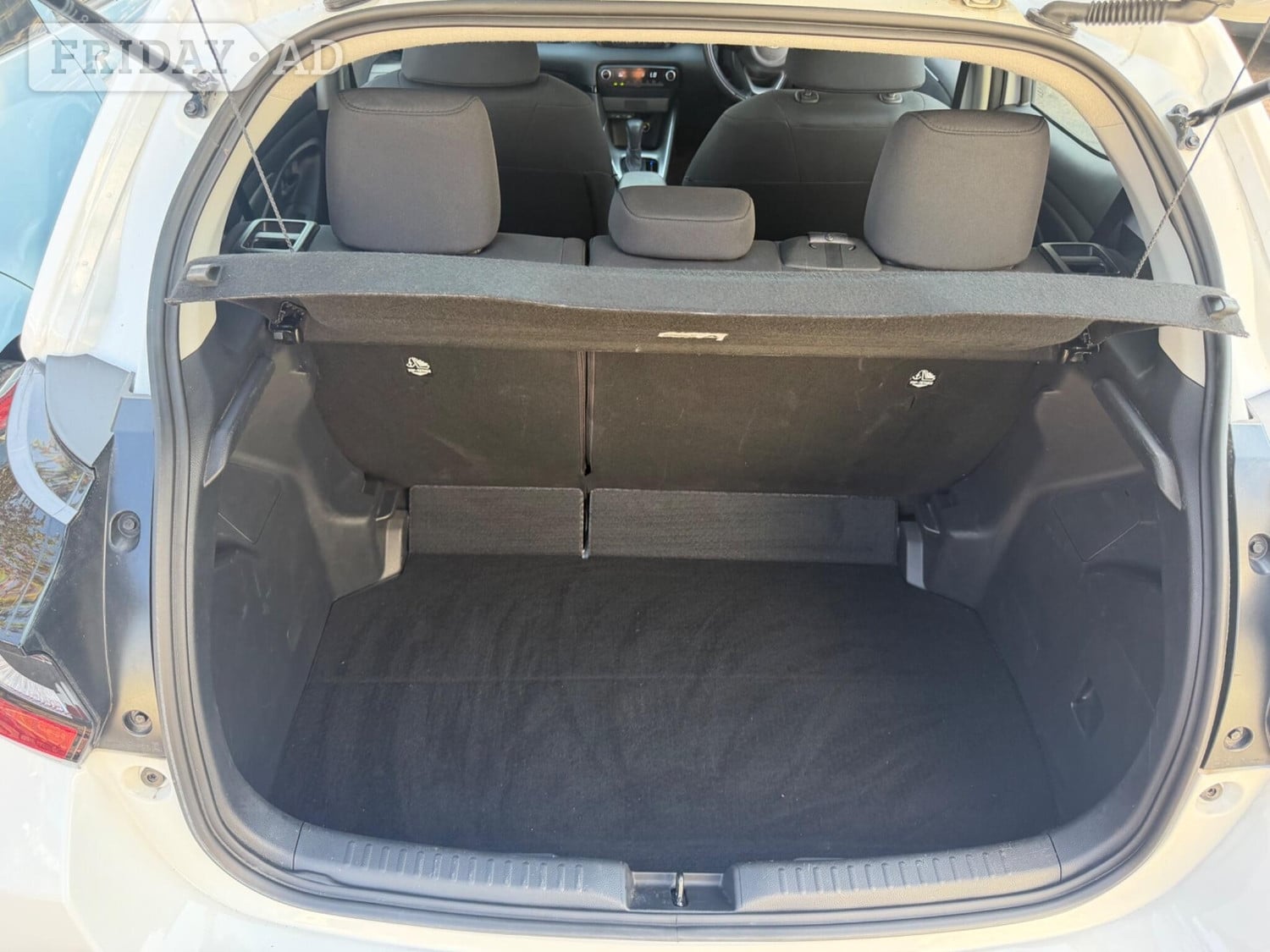 Toyota Yaris 2025 - Cars