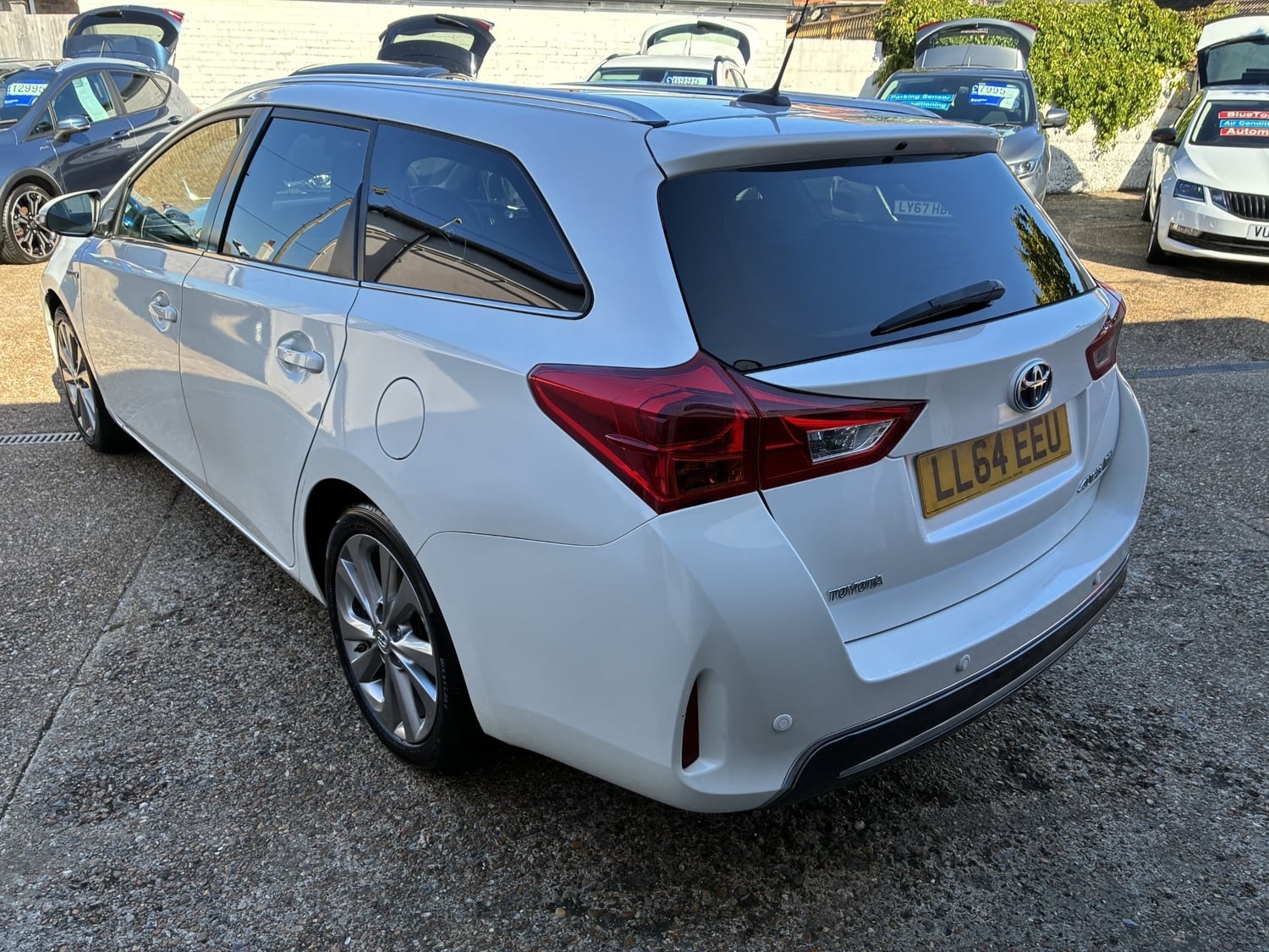 [ berth ]Toyota Auris