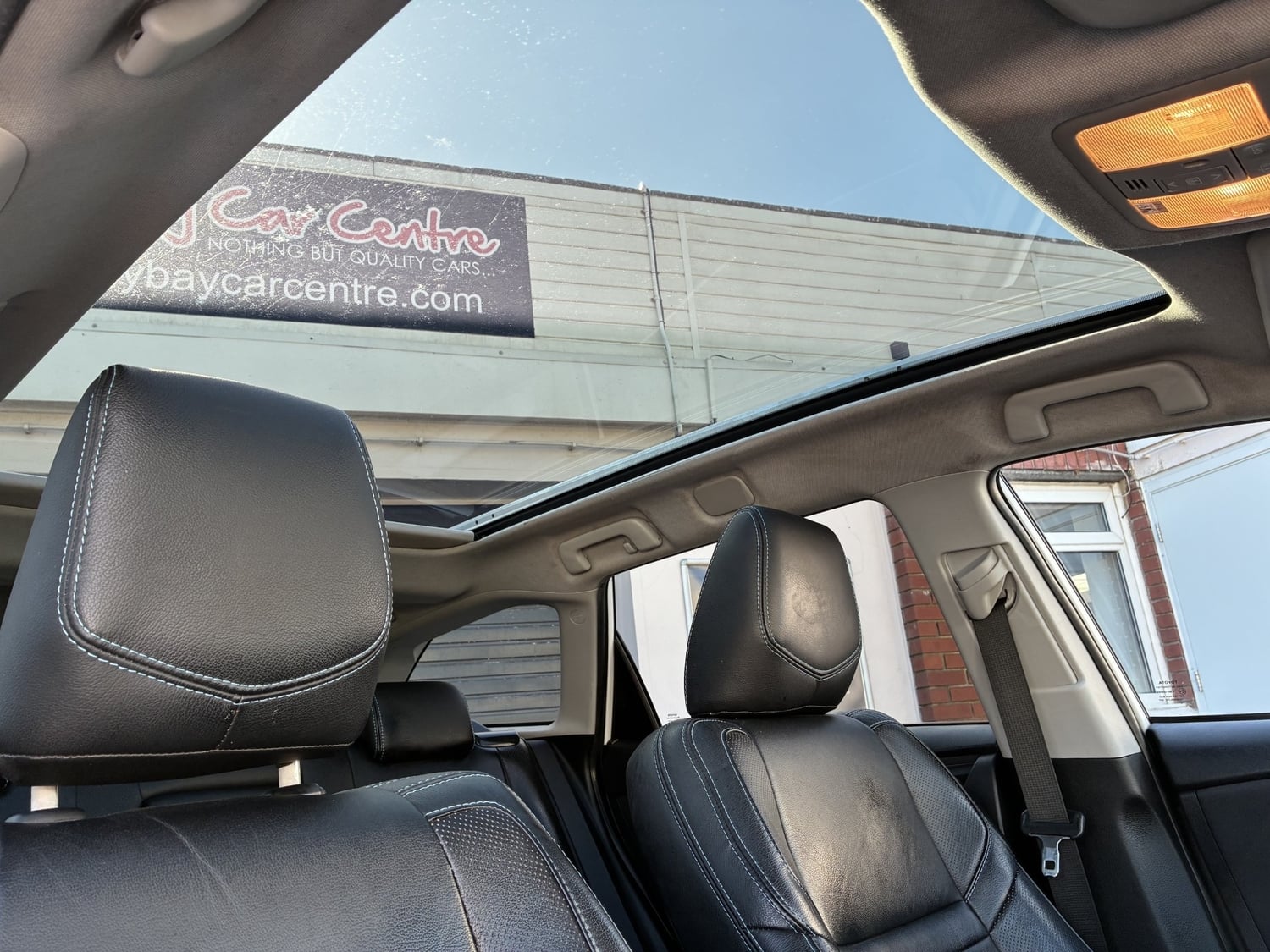 Toyota Auris 2014 - Cars in Pevensey