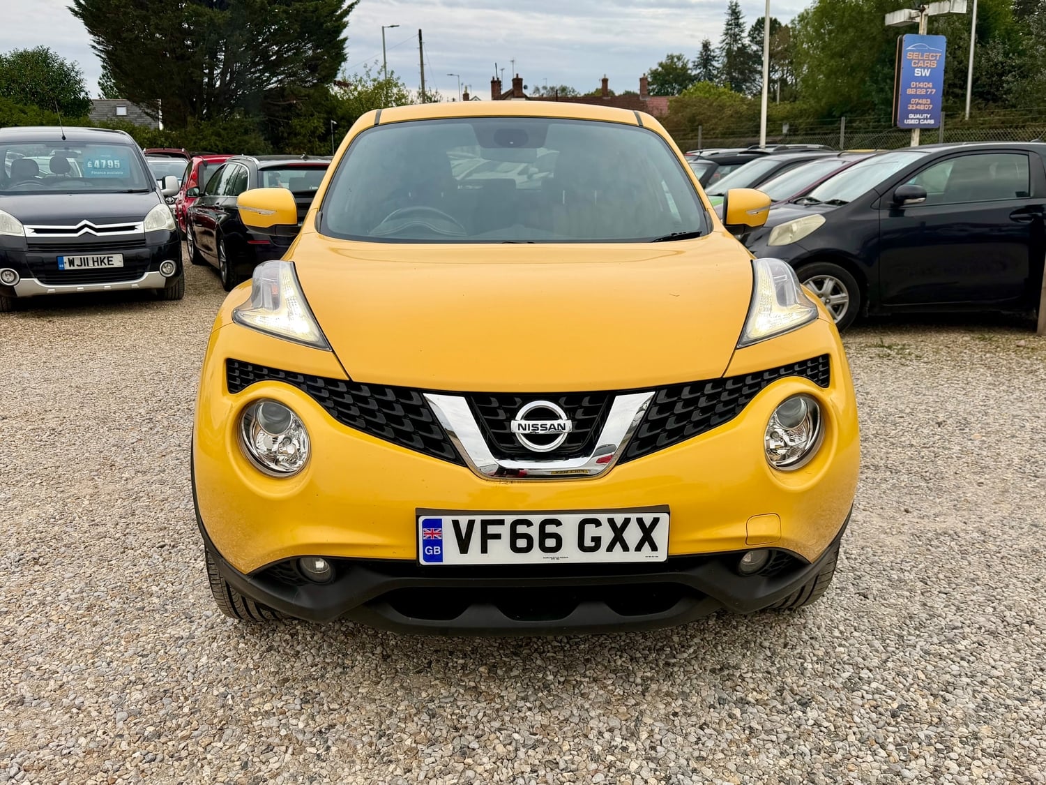 Nissan Juke 2017 - Cars in Exeter