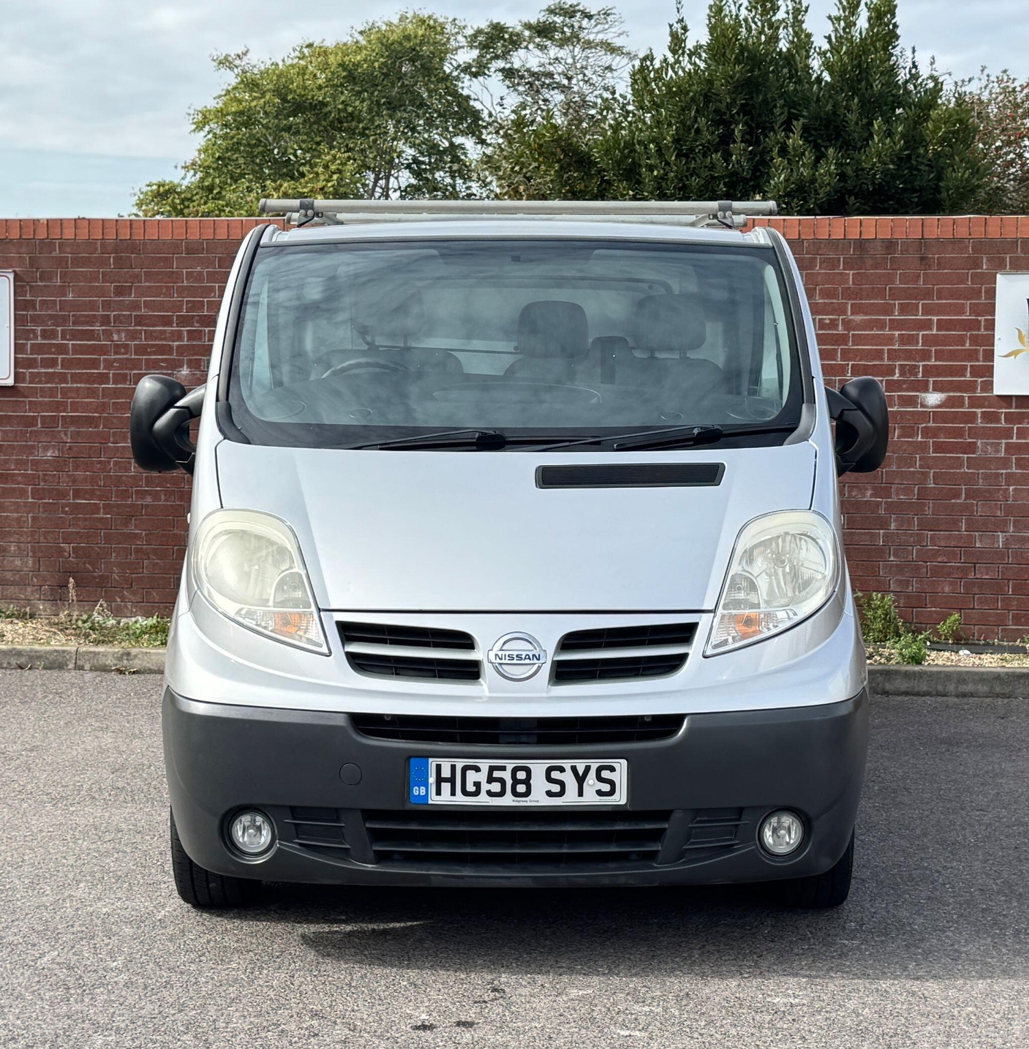 Nissan Primastar Ashford