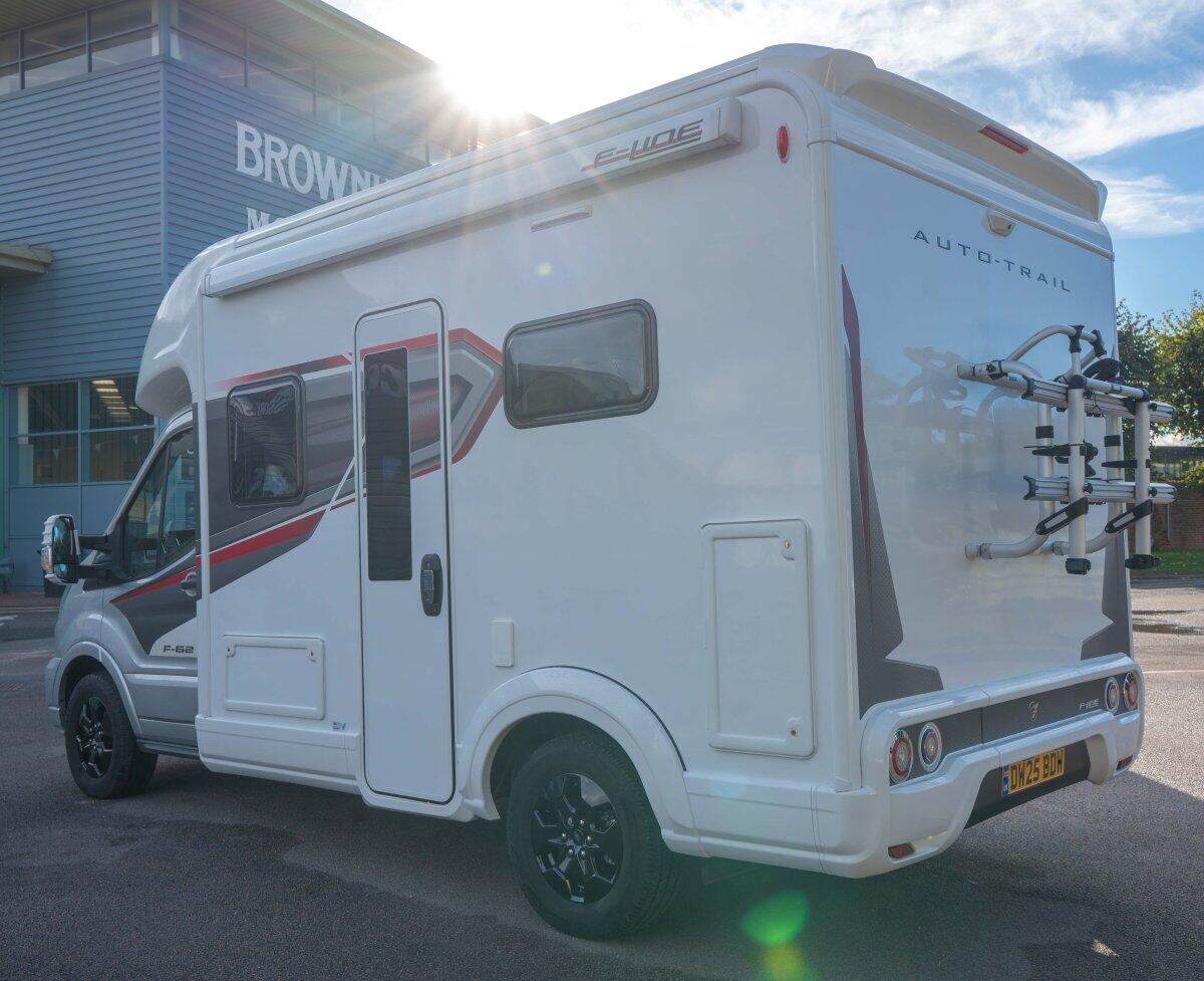 [4 berth ]Auto-Trail F-Line F62 165BHP Auto Ford 165BHP