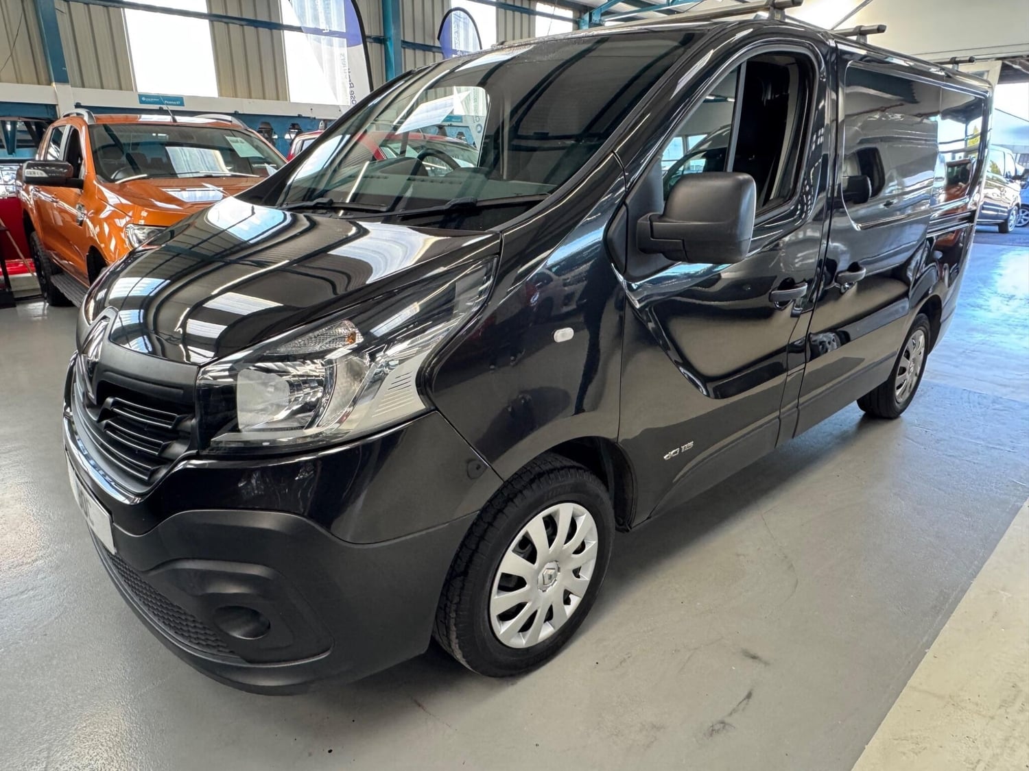 [ berth ]Renault Trafic