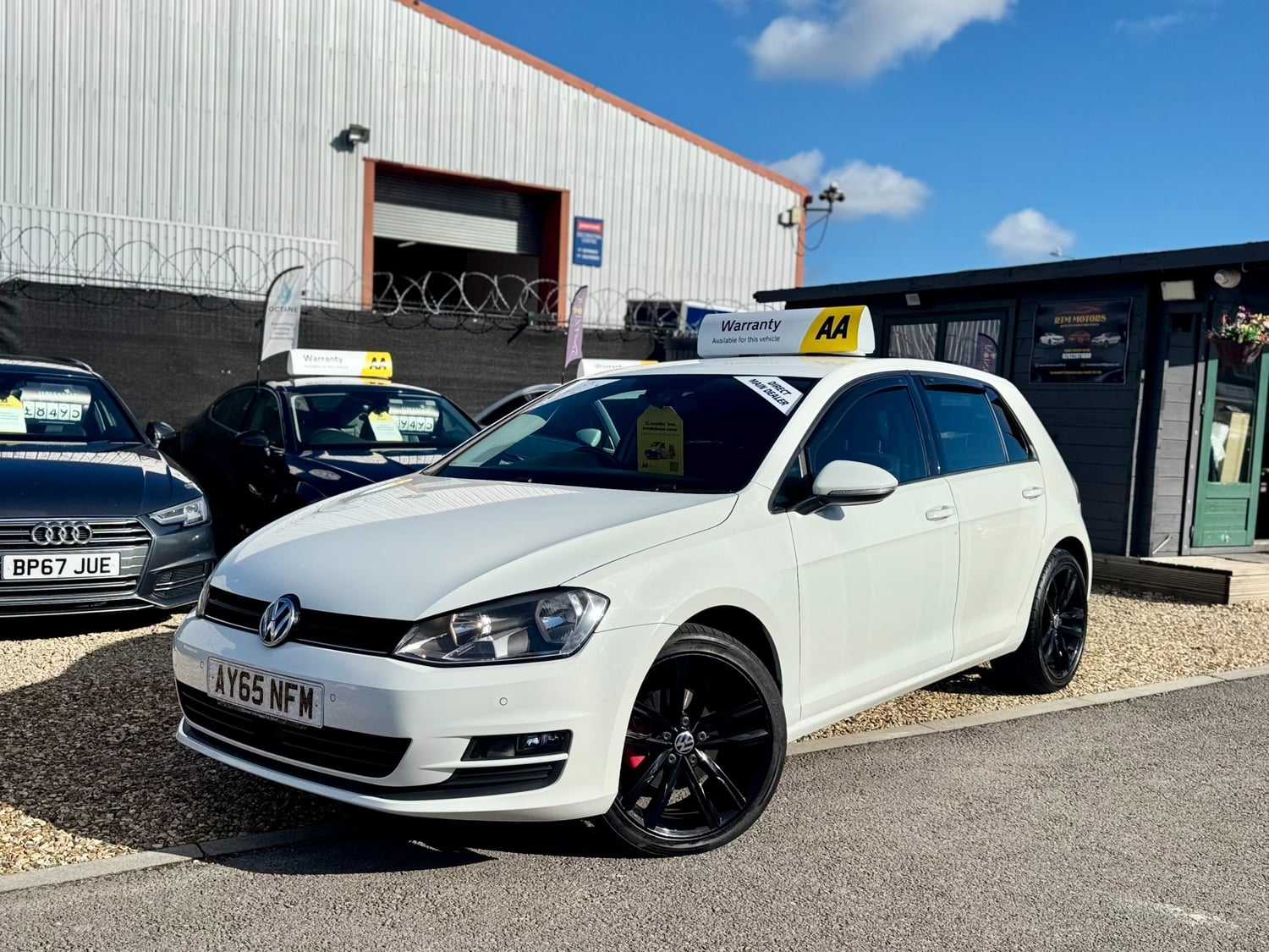 [ berth ]Volkswagen Golf