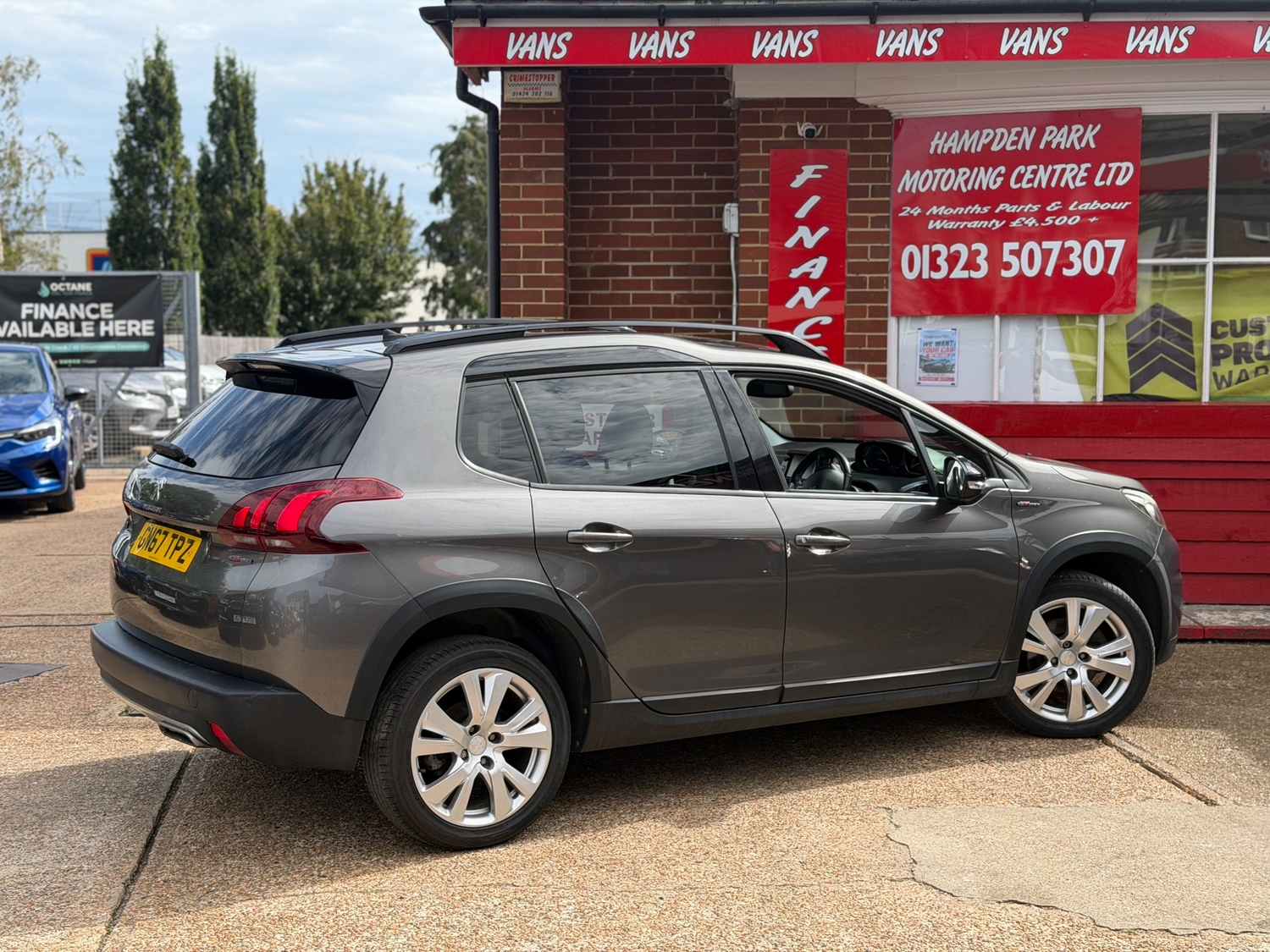 [ berth ]Peugeot 2008
