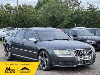 Audi S8 2006
