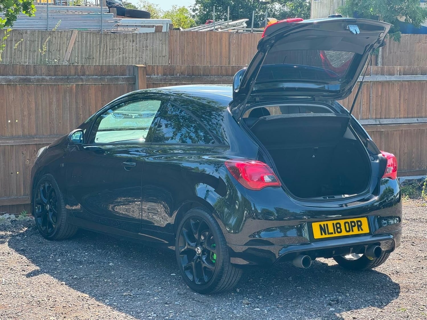 Vauxhall Corsa 2018 - Cars in St. Albans