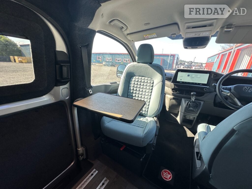 [4 berth ]Volkswagen Transporter T7