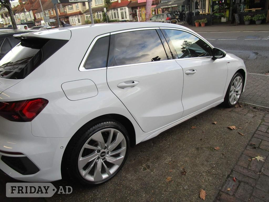 Audi A3 2021 - Cars