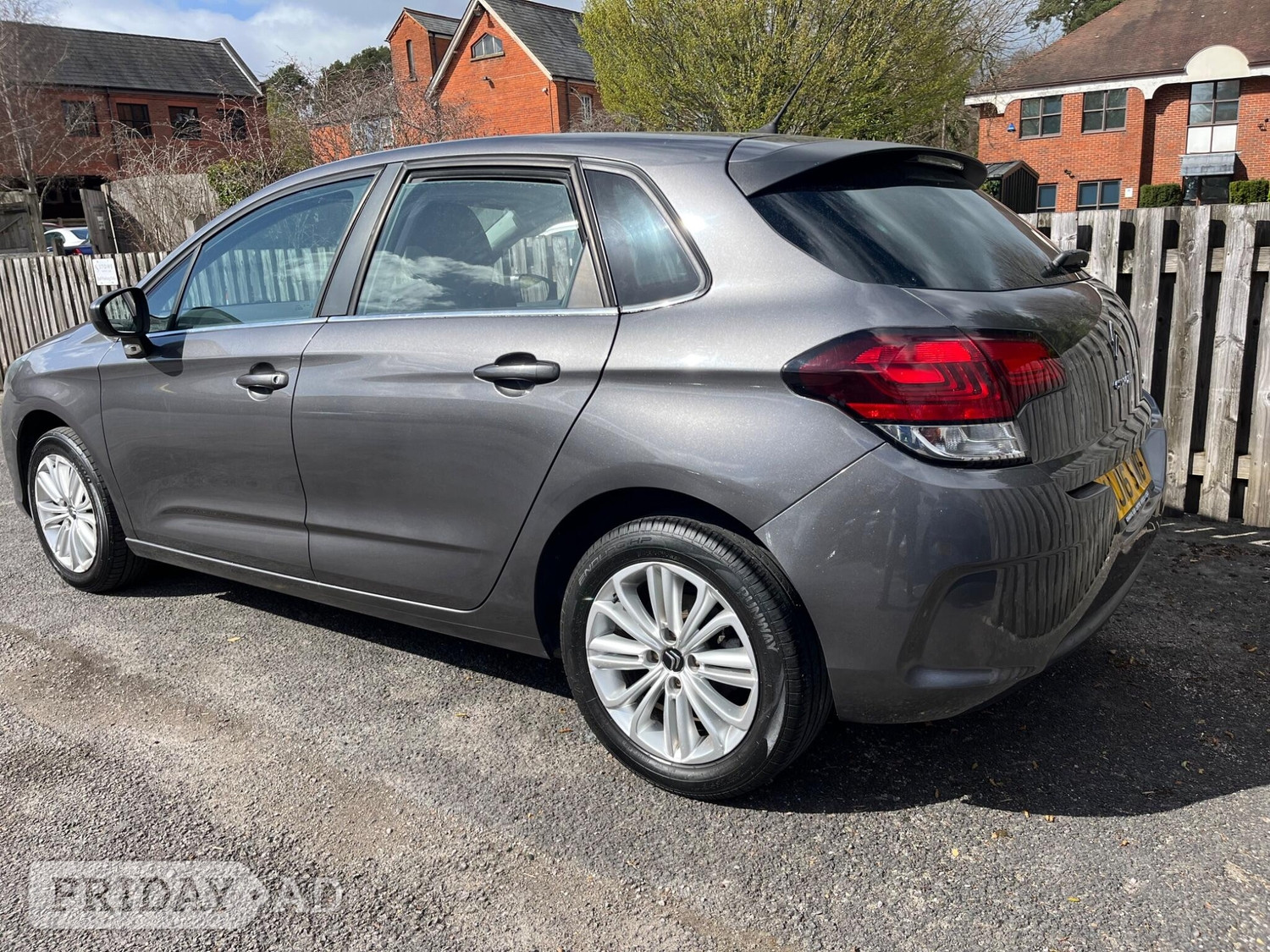 [ berth ]Citroen C4