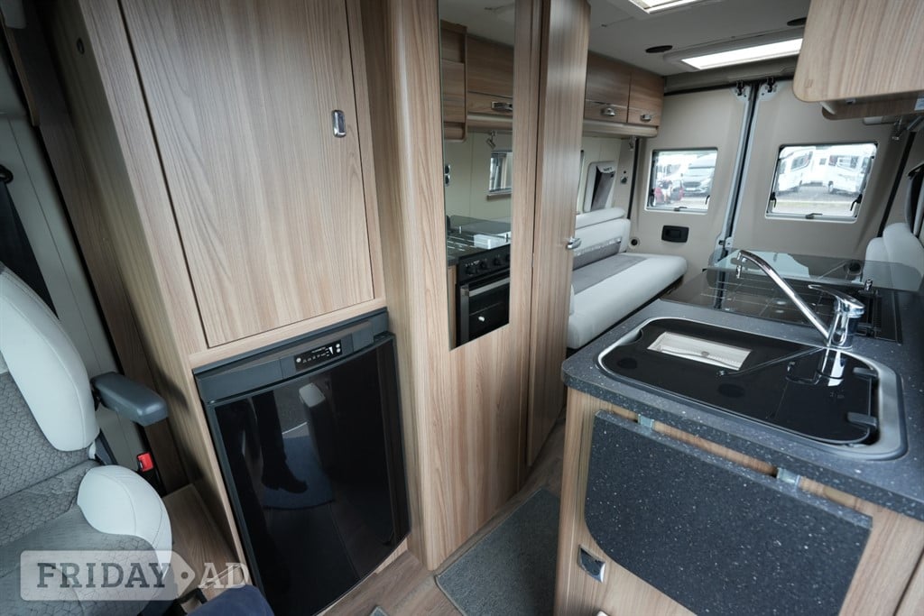 Swift Select 122 2019 for sale - Motorhomes & Caravans in Haywards Heath