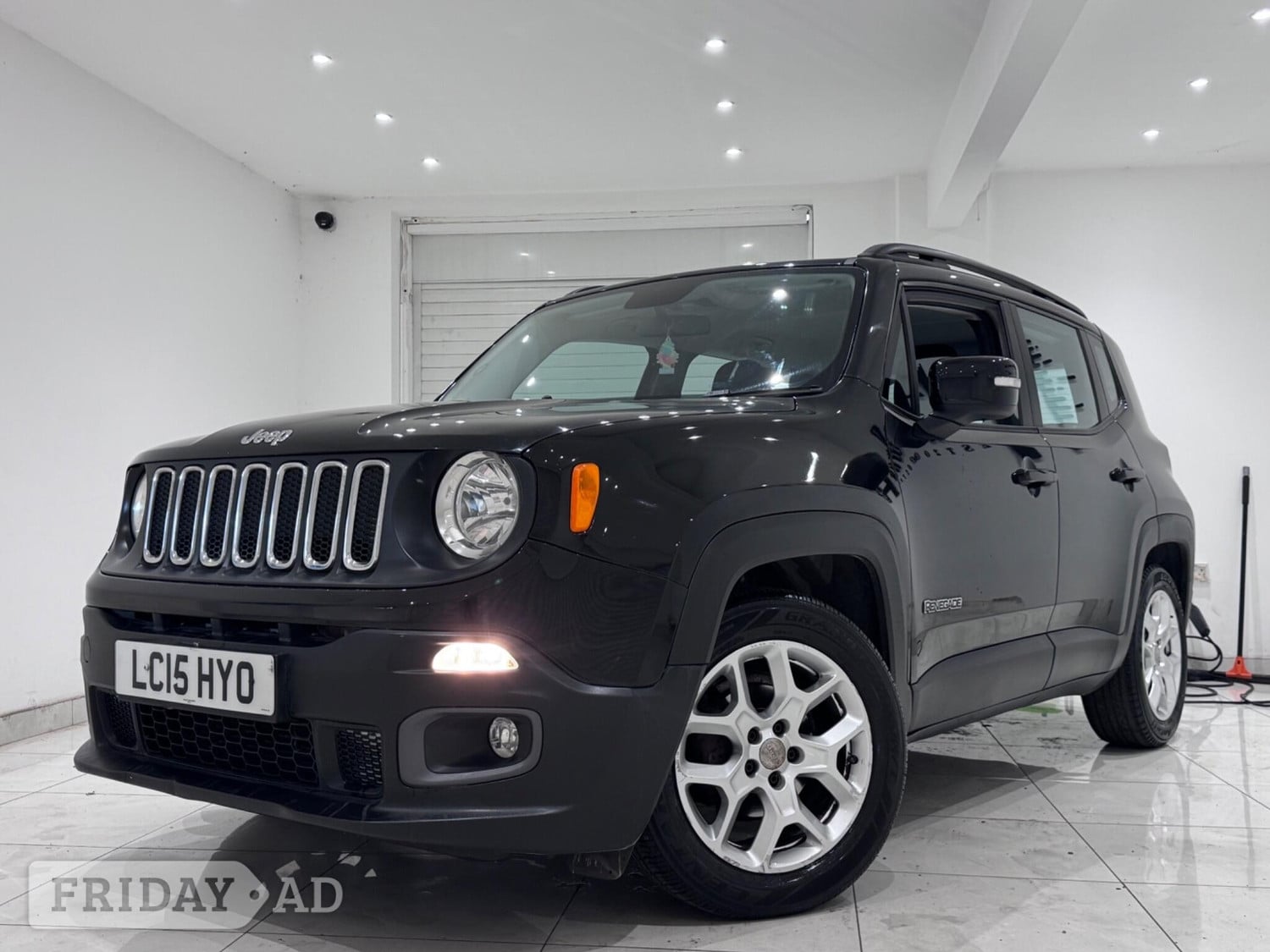 Jeep Renegade 2015 - Cars in Hounslow
