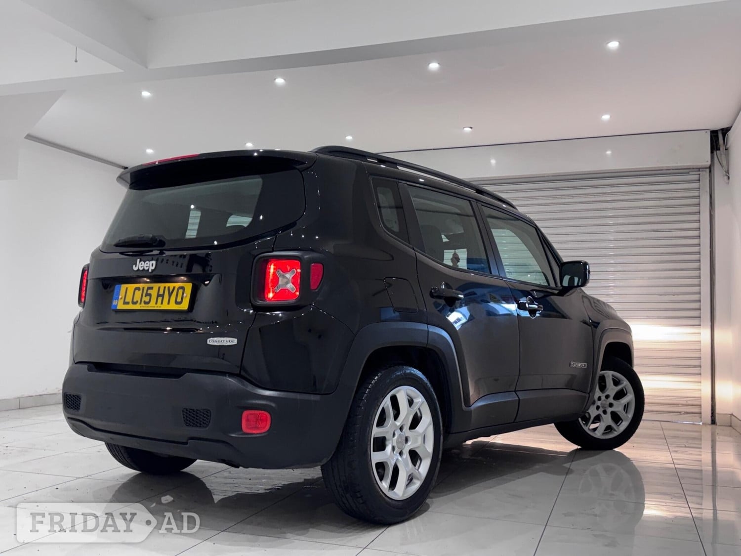 [ berth ]Jeep Renegade