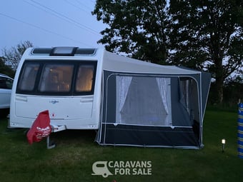 Isabella Ventura 1025 full awning D250 in anthracite 