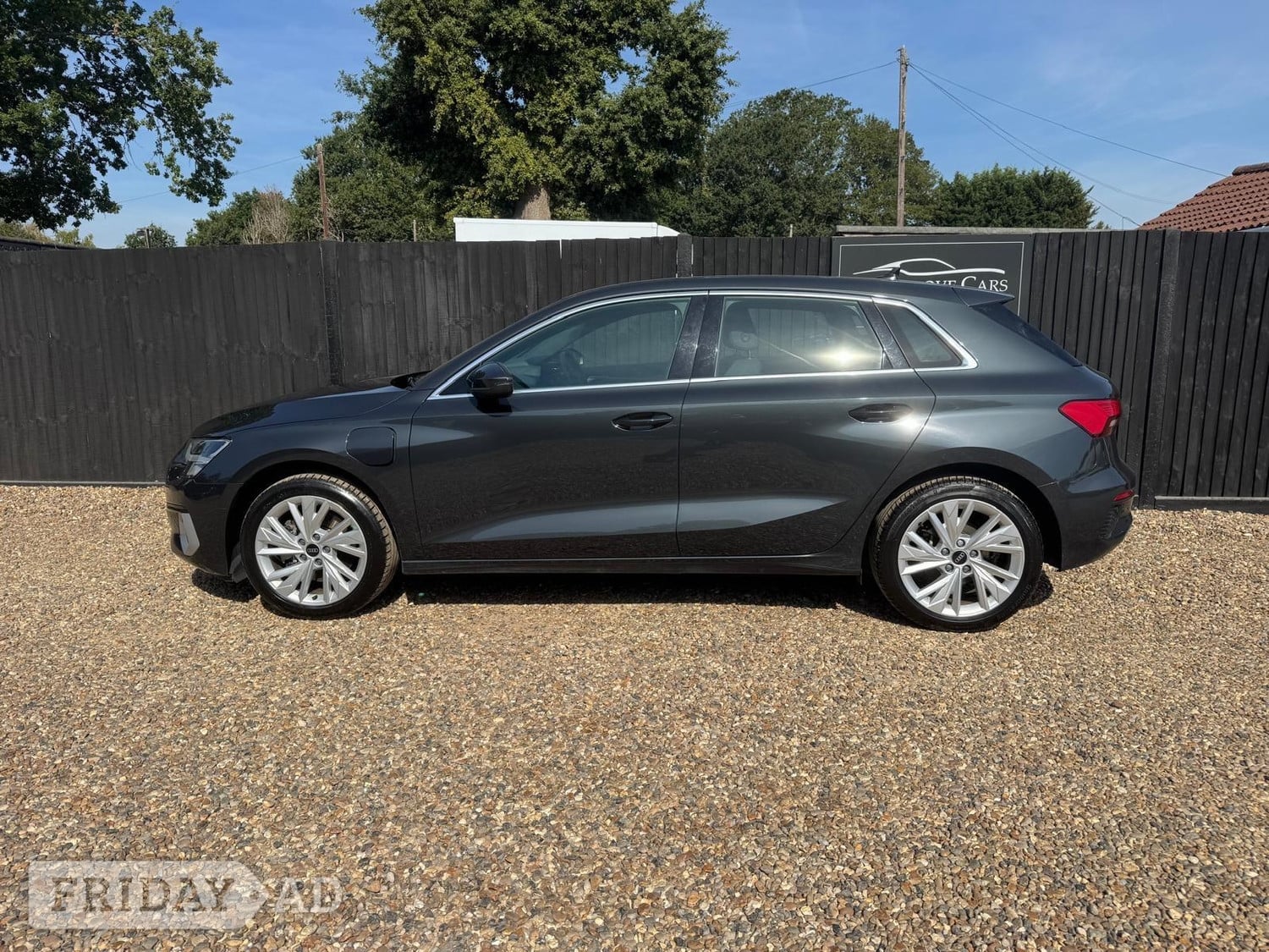 [ berth ]Audi A3