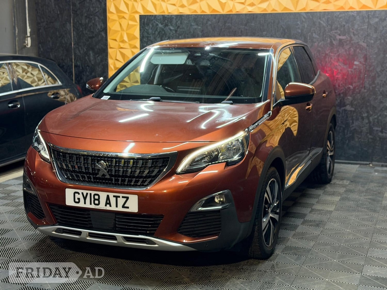 [ berth ]Peugeot 3008