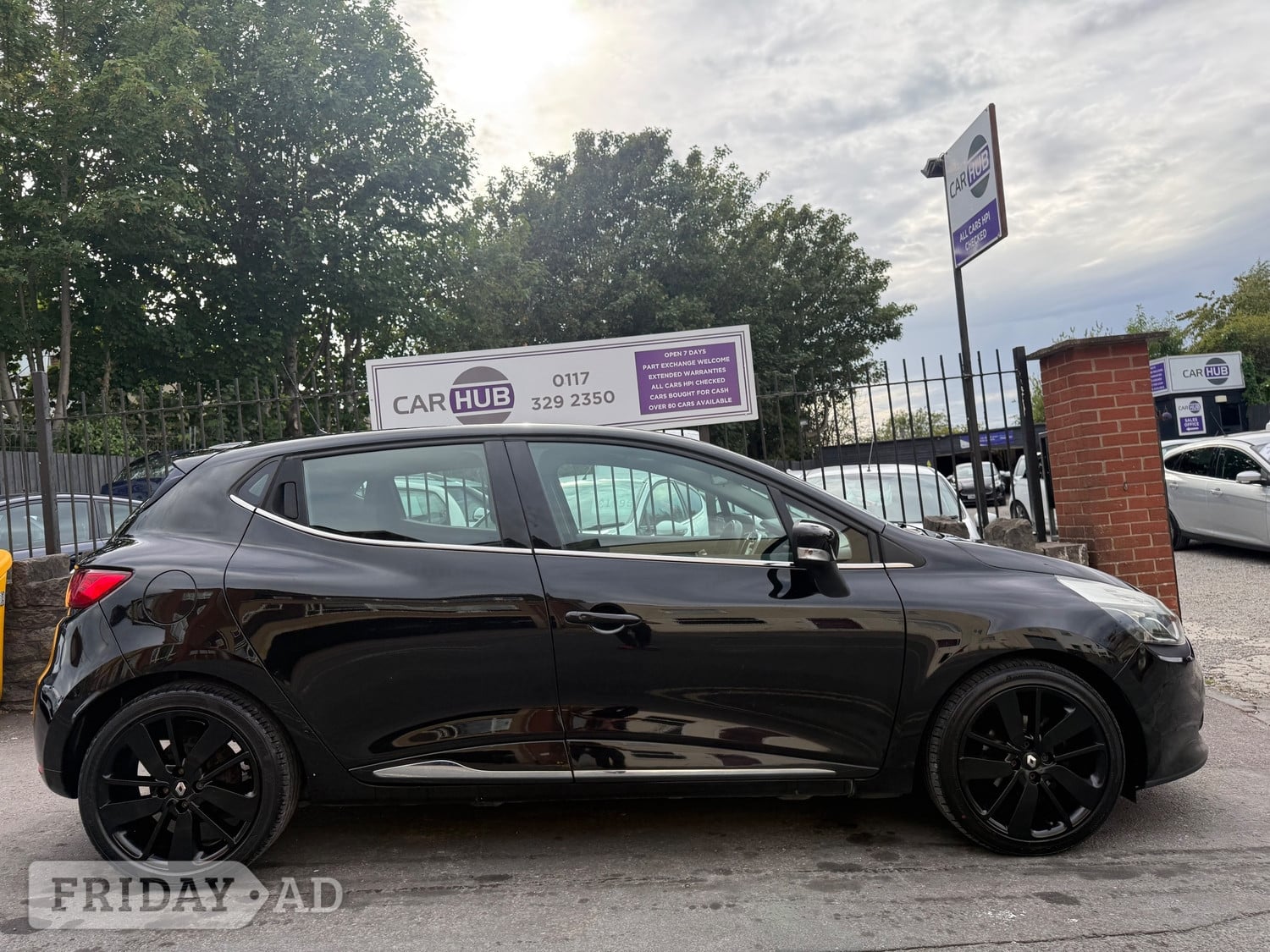 Renault Clio 2015 - Cars in Bristol