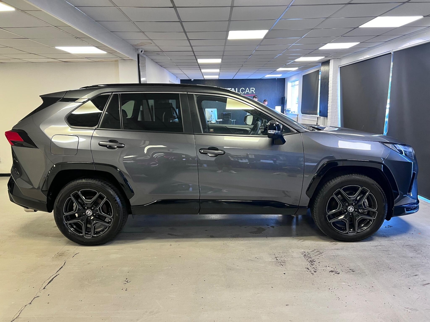 Toyota RAV4 2025 - Cars in Stroud