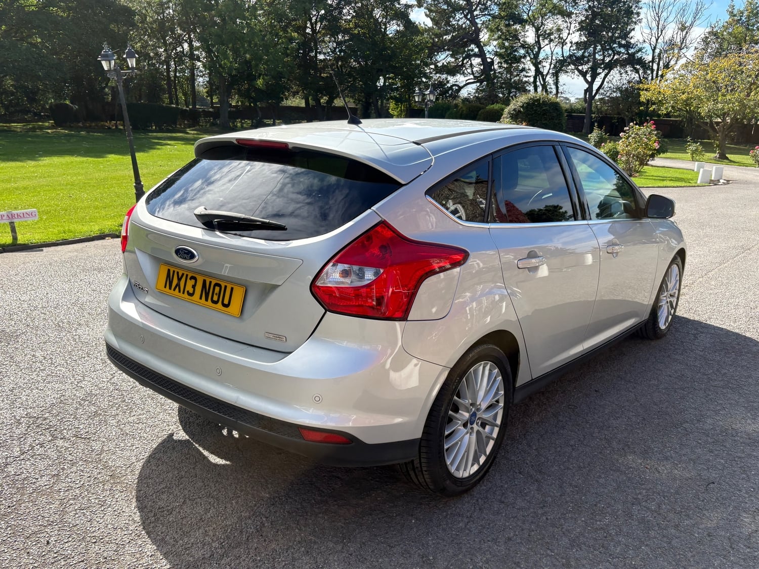 [ berth ]Ford Focus