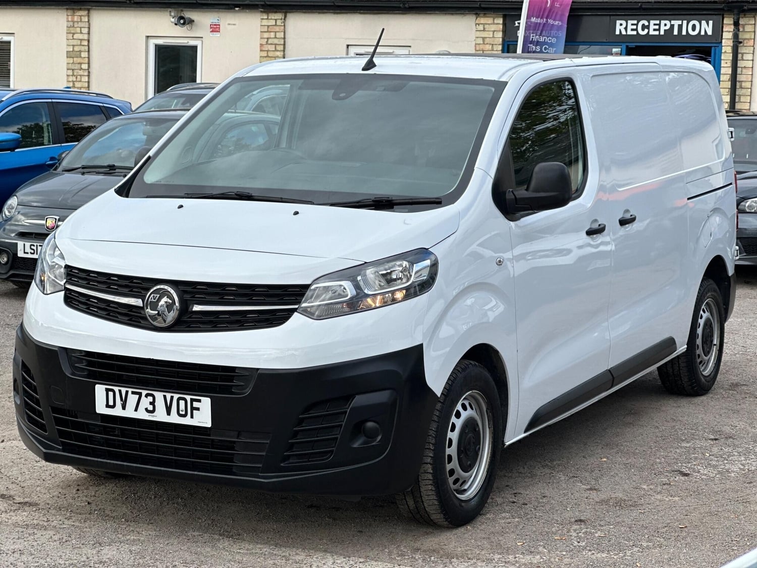 [ berth ]Vauxhall Vivaro