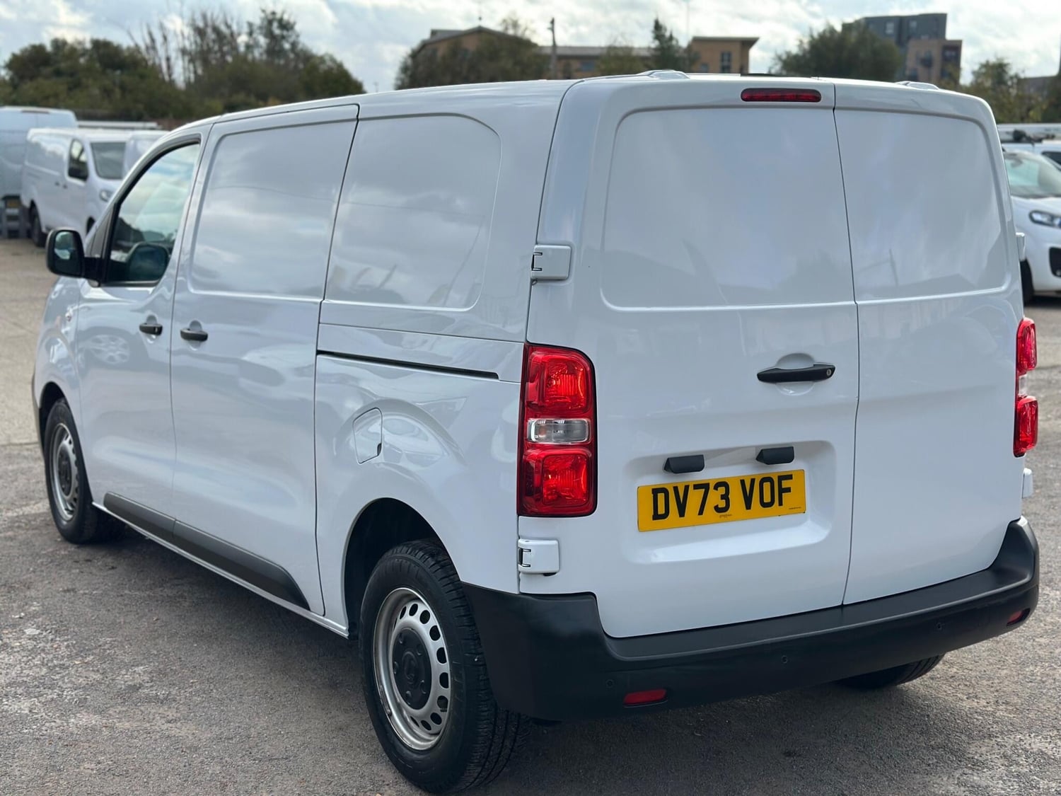 Vauxhall Vivaro 2023 - Vans & Commercial Vehicles
