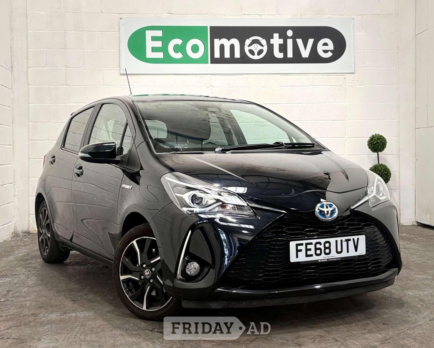 Toyota Yaris 2018 in Uxbridge