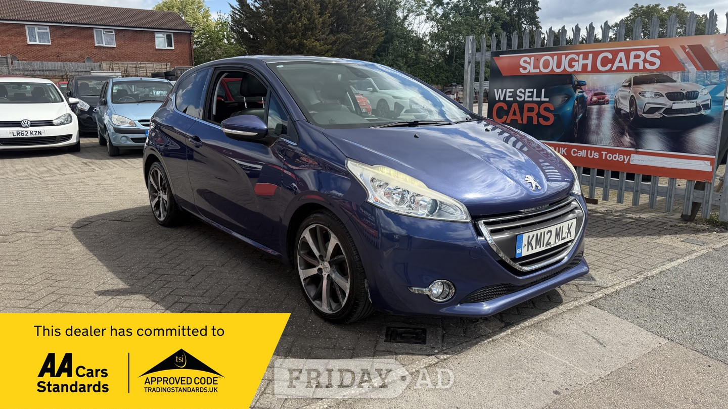 Peugeot 208 2012 in Slough