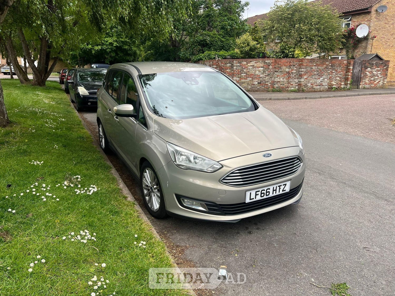 Ford Grand C-MAX 2016 in Wembley