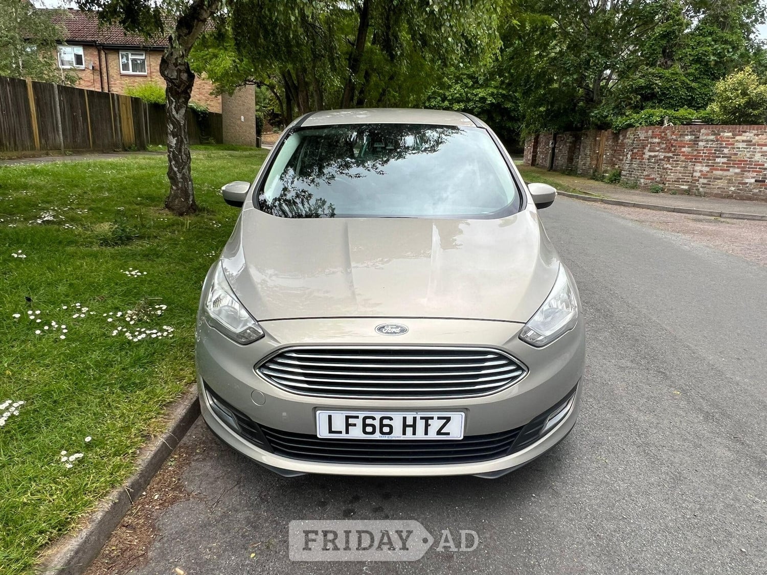 [ berth ]Ford Grand C-MAX