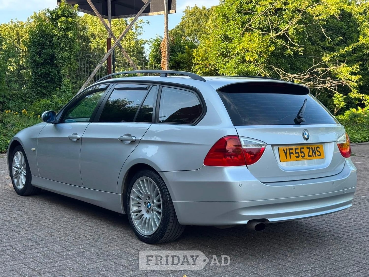 [ berth ]BMW 3 Series