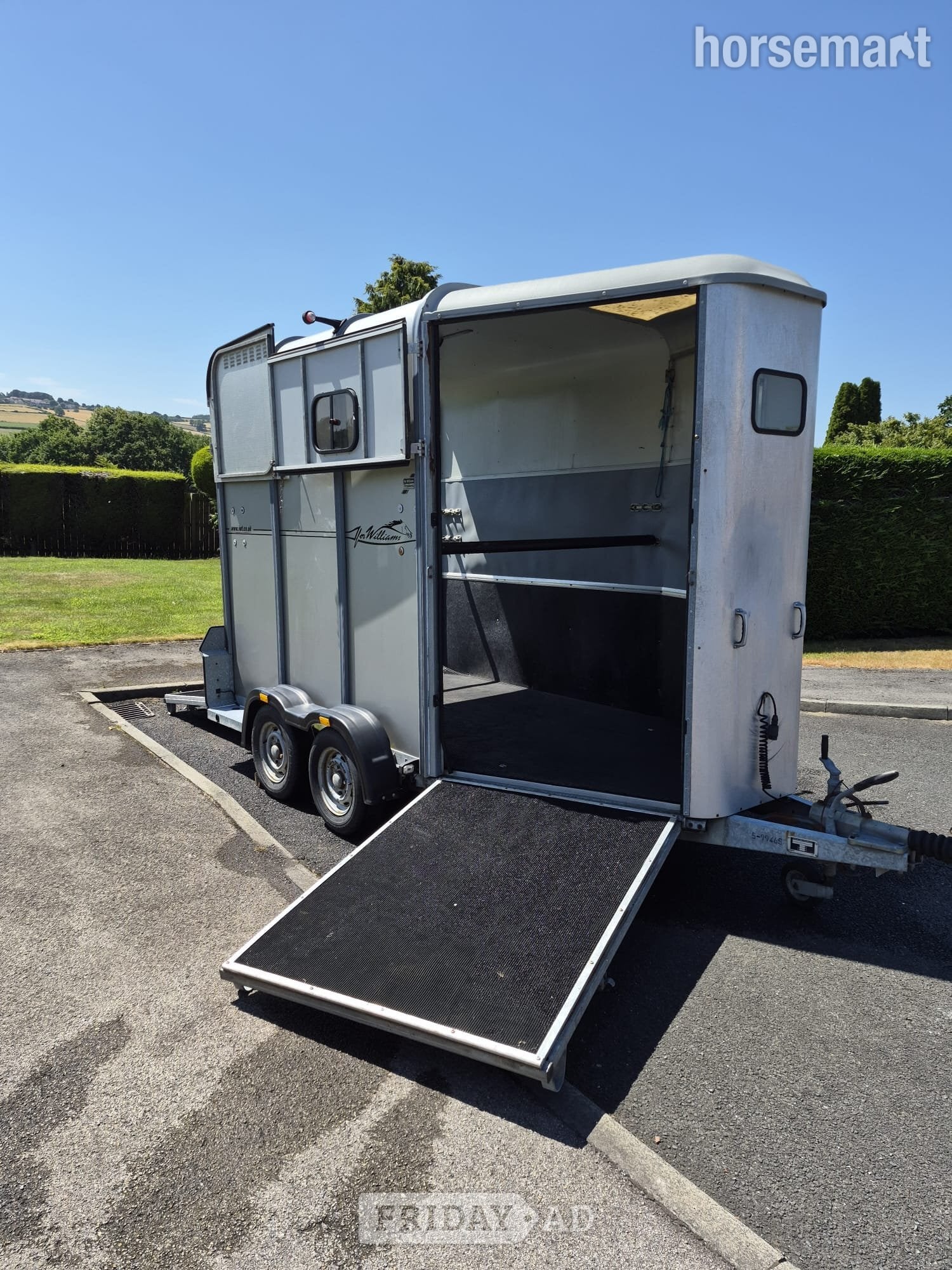 [ berth ]Ifor Williams HB510R Classic 