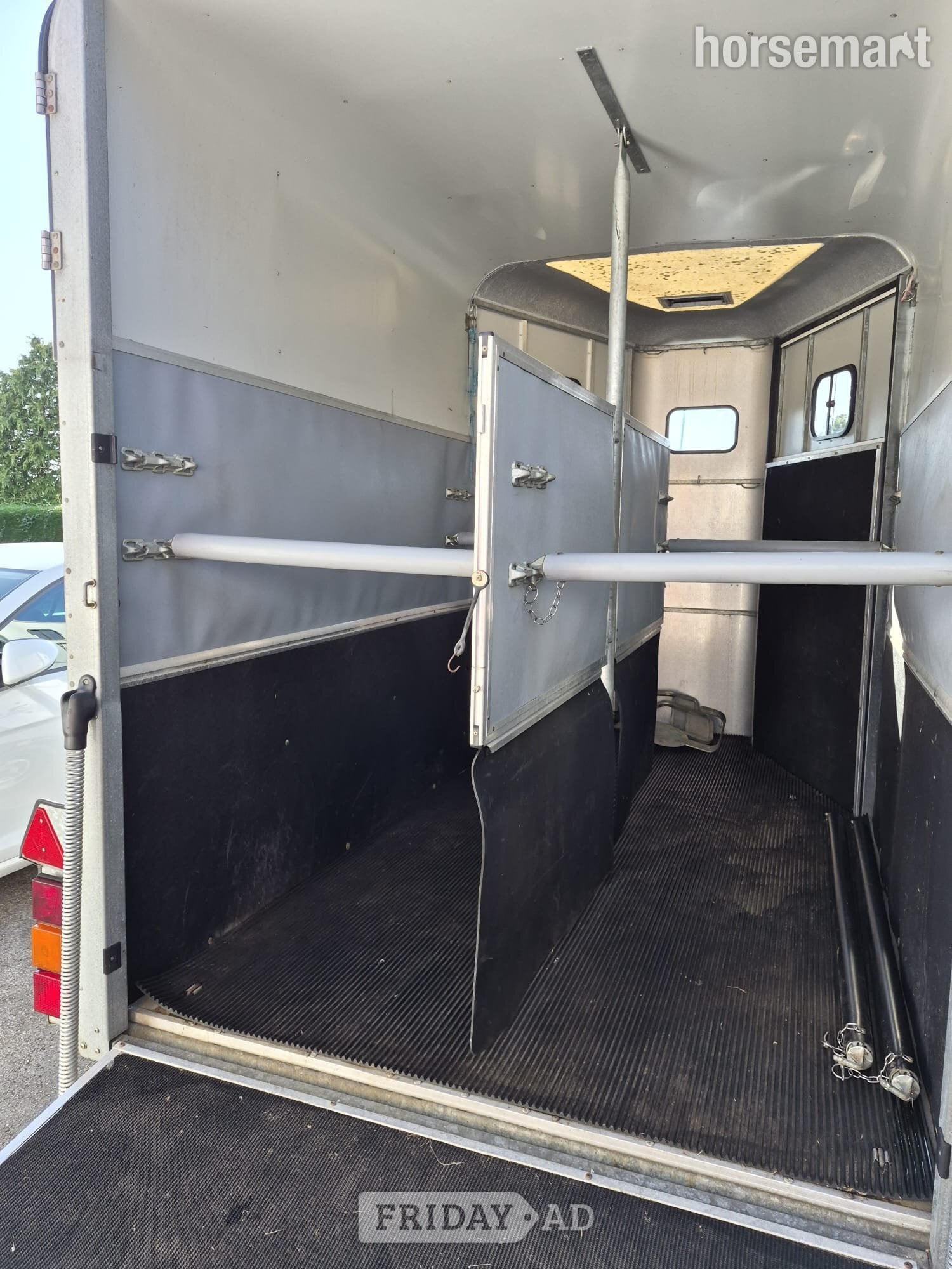 Ifor Williams HB510R Classic   Horse Trailer - Trailers & Horseboxes
