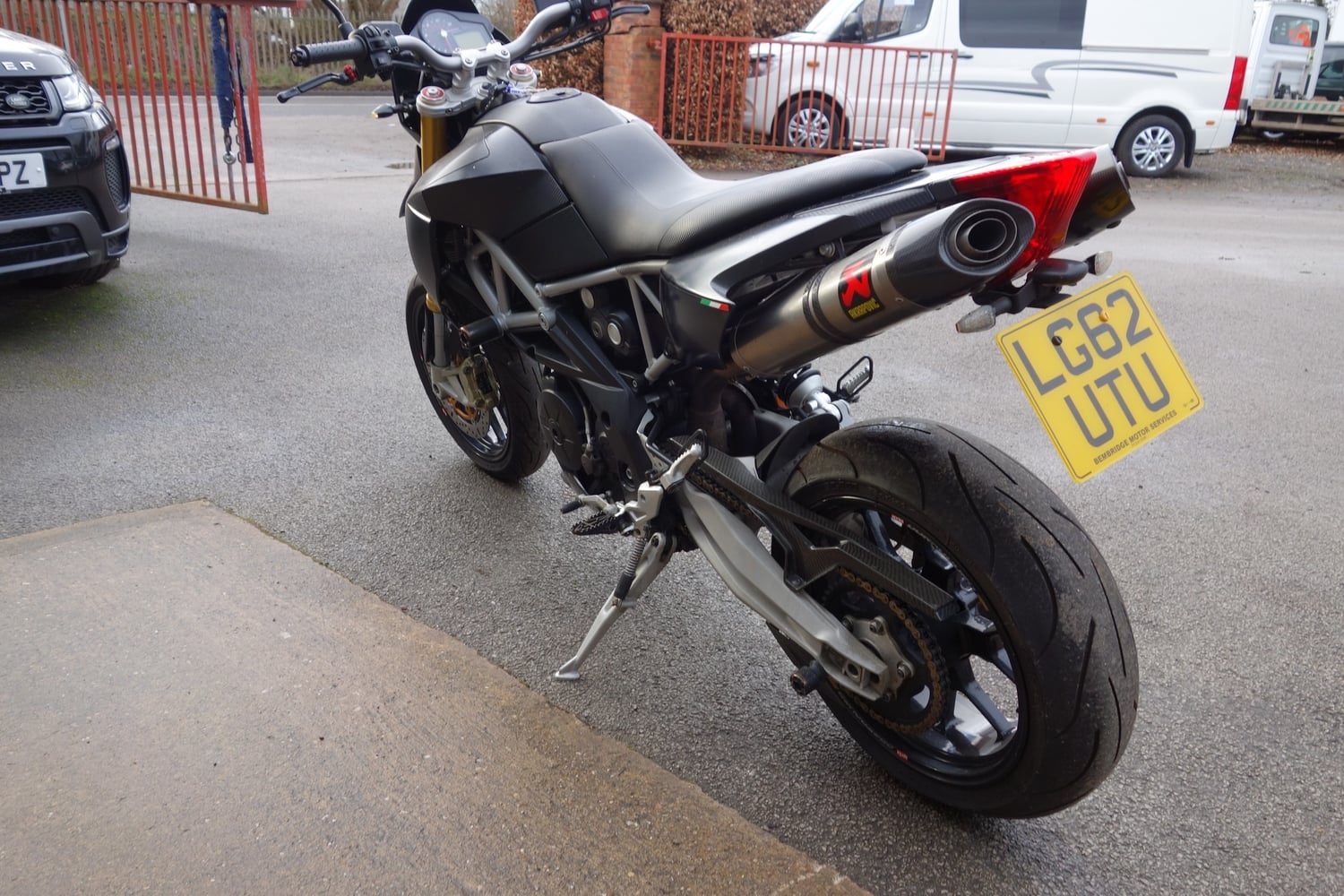 Aprilia Dorsoduro 2012 - Motorbikes, Scooters & Quads in Rugeley