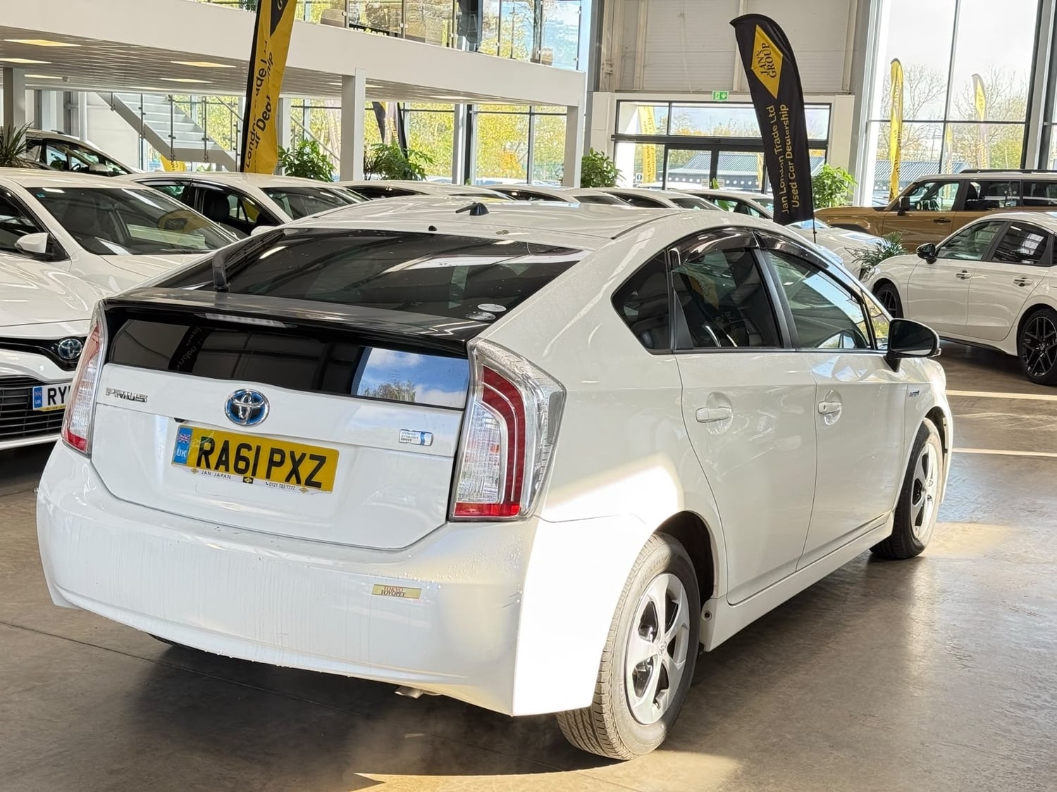 [ berth ]Toyota Prius