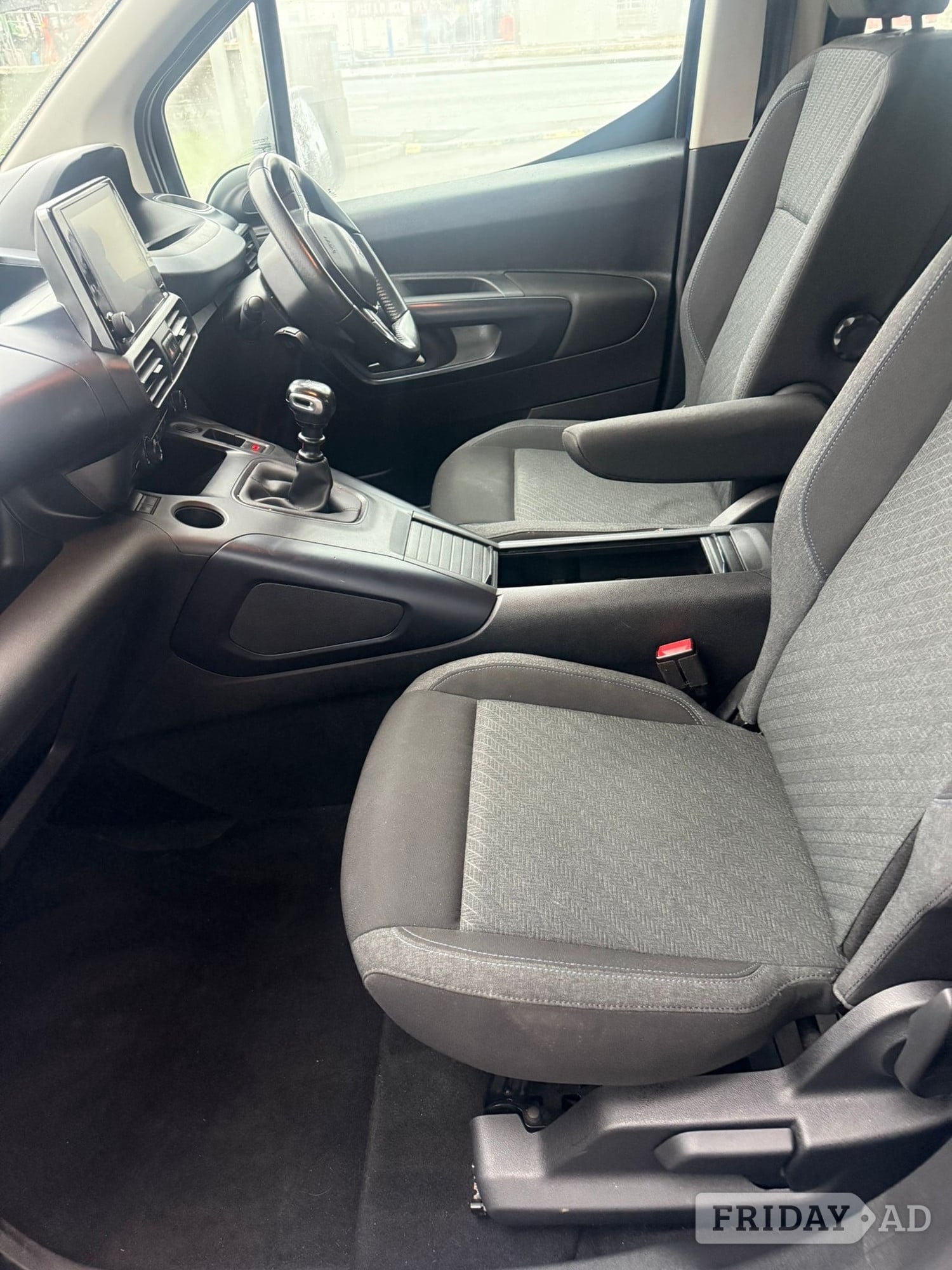 Peugeot Rifter 2021 - Cars