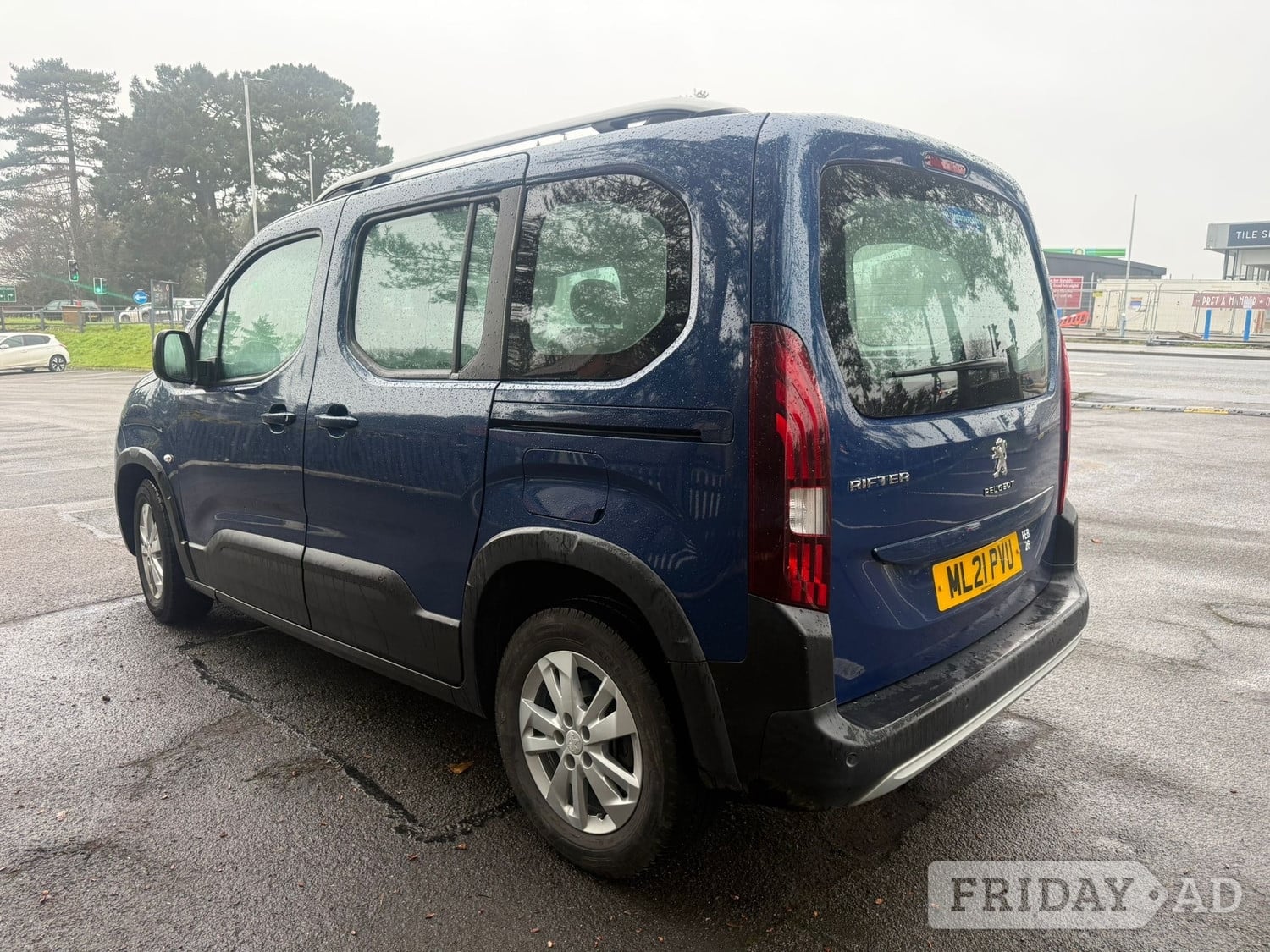 [ berth ]Peugeot Rifter