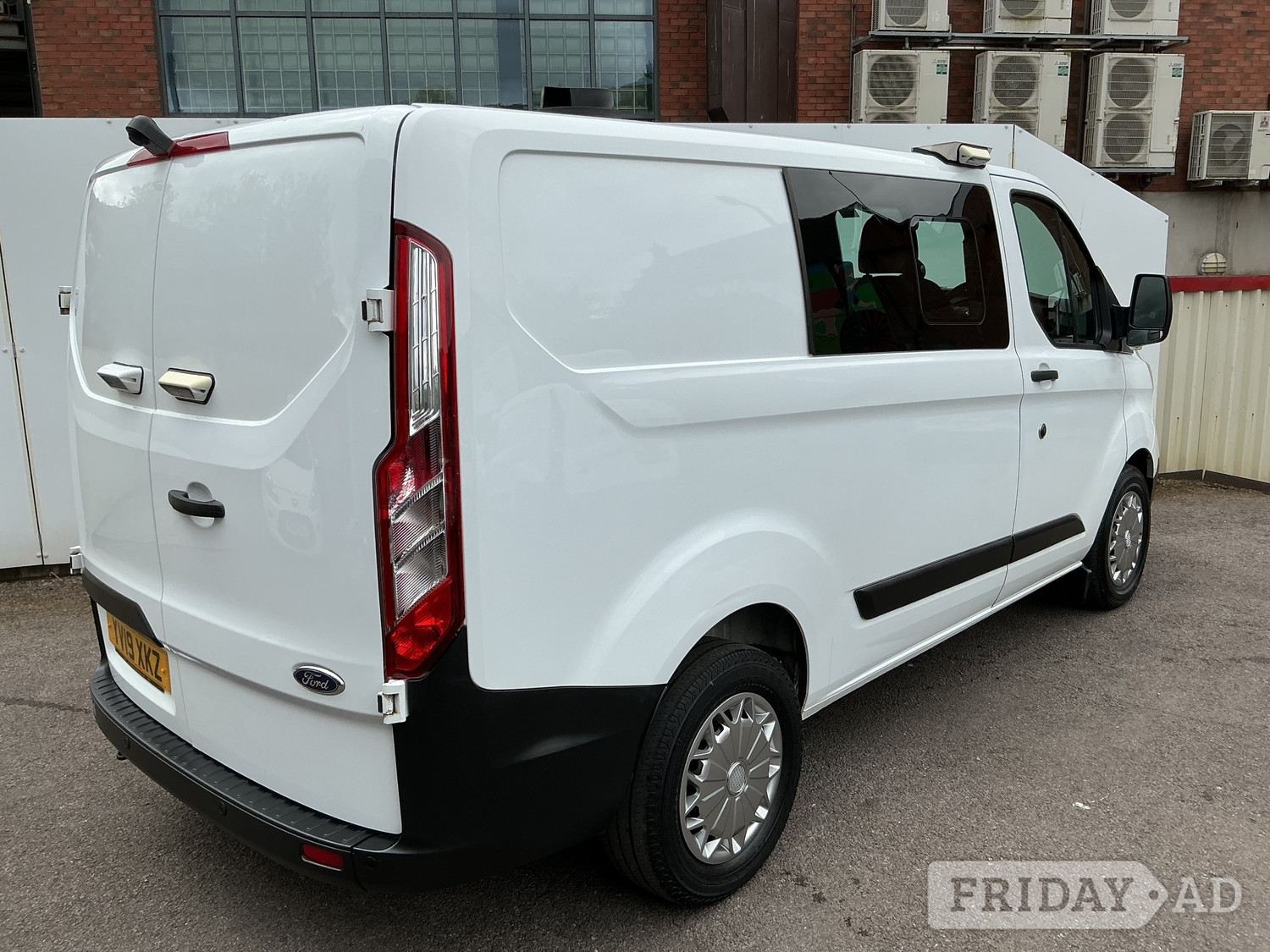 Ford Transit Custom 2019 - Cars