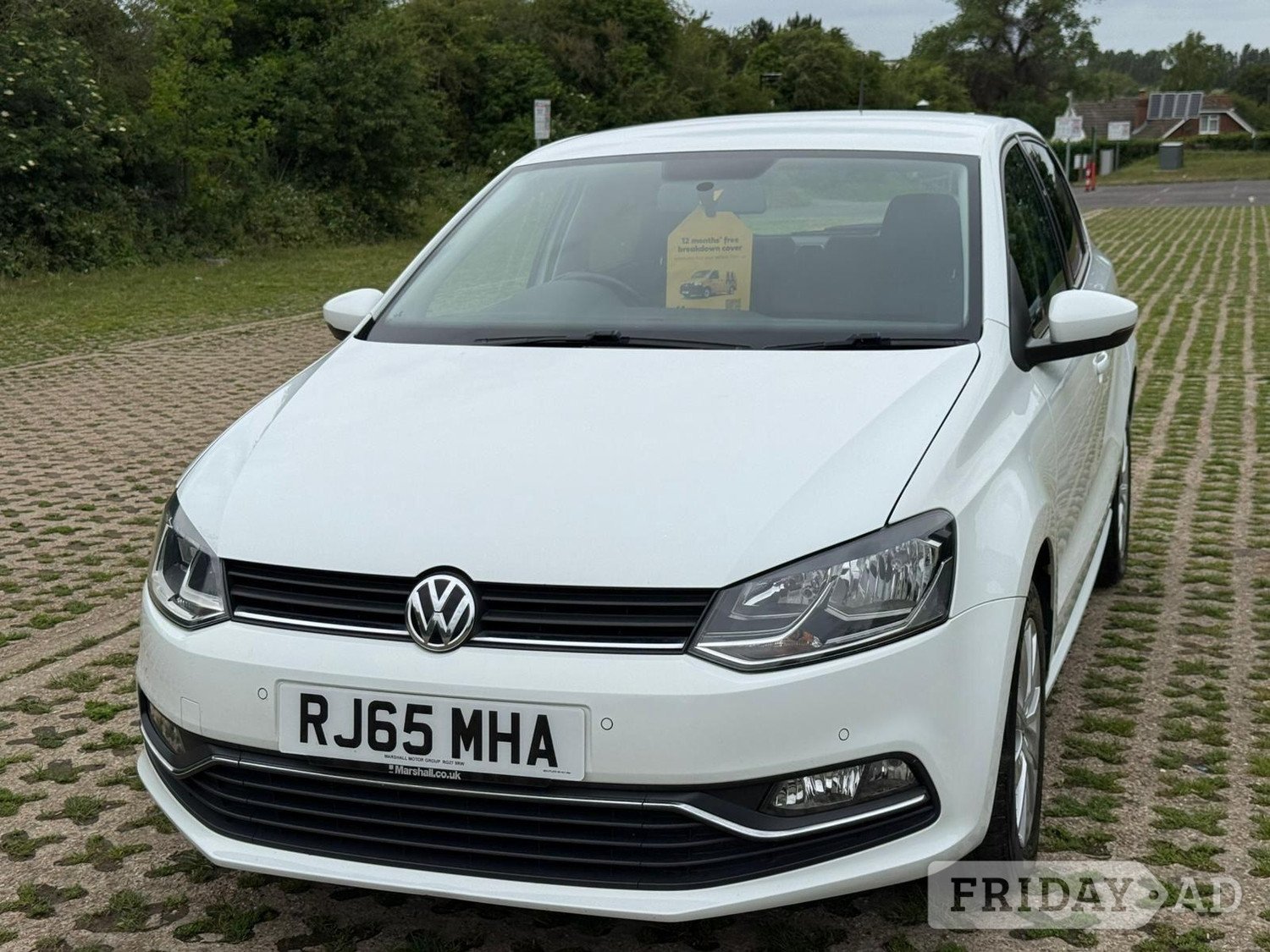 Volkswagen Polo 2015 - Cars