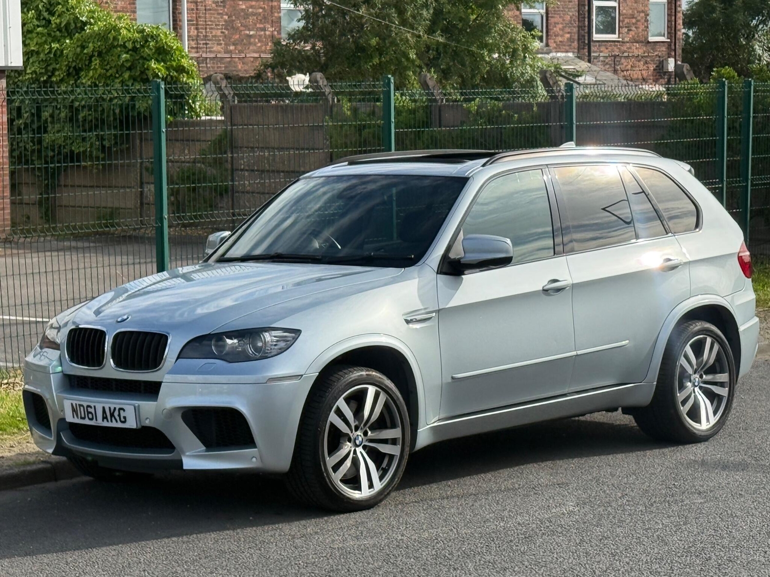 [ berth ]BMW X5 M