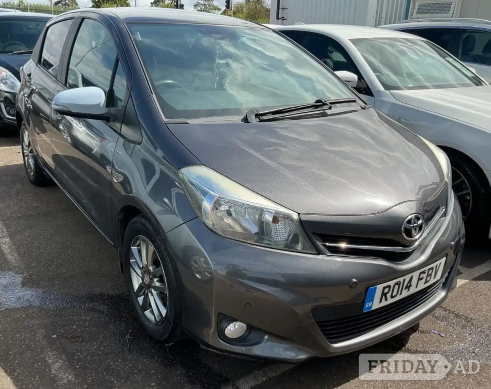 Toyota Yaris 2014 in Harrow