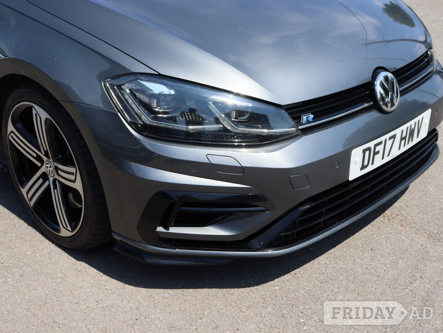 [ berth ]Volkswagen Golf