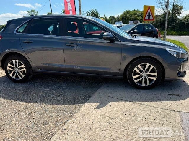 Hyundai i30 2018 - Cars in Burford