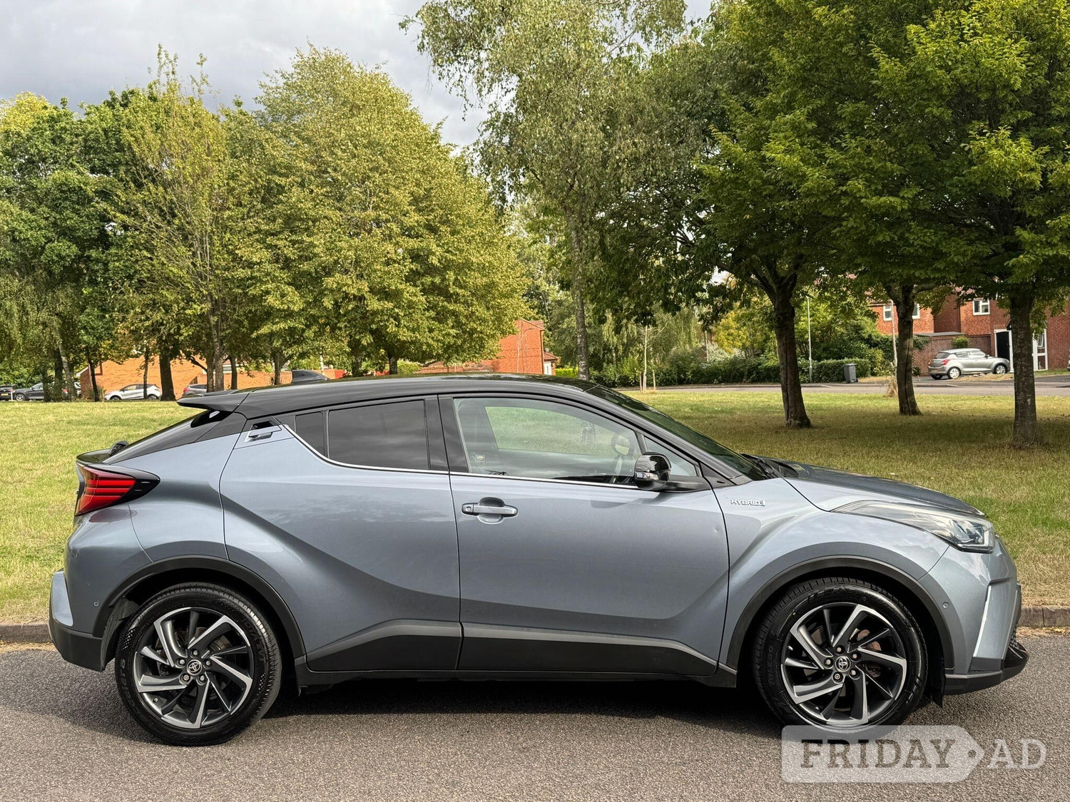 Toyota C-HR 2020 - Cars