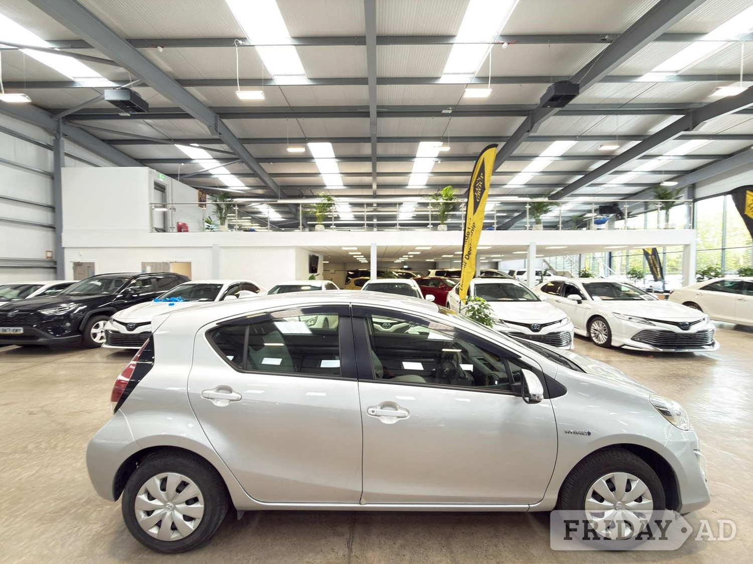 Toyota Aqua 2015 - Cars in Reading