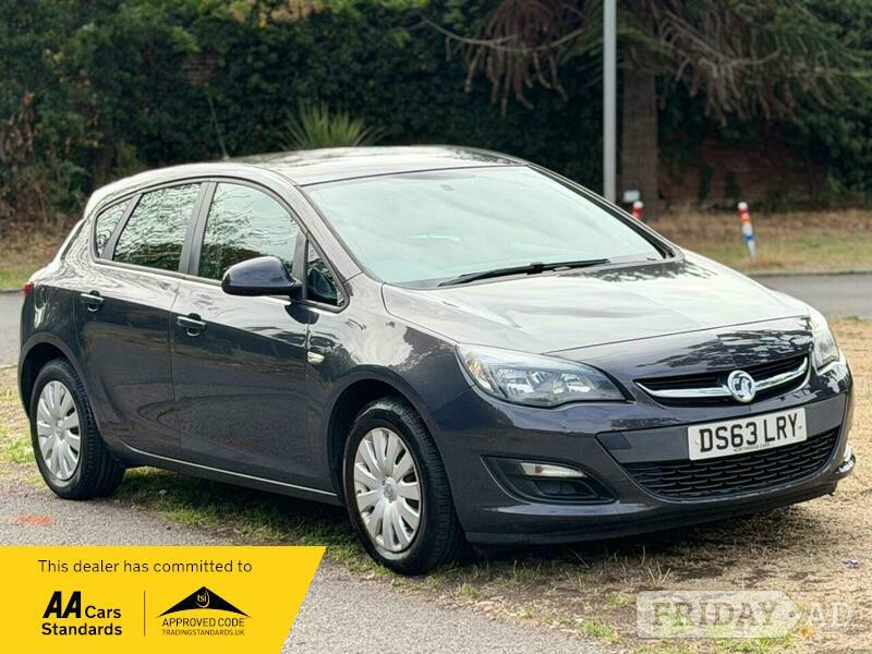[ berth ]Vauxhall Astra