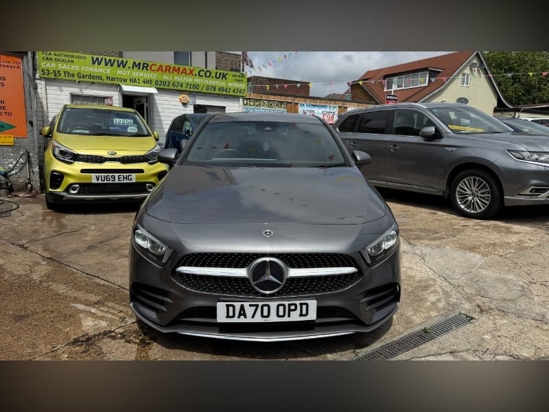 [ berth ]Mercedes-Benz A Class