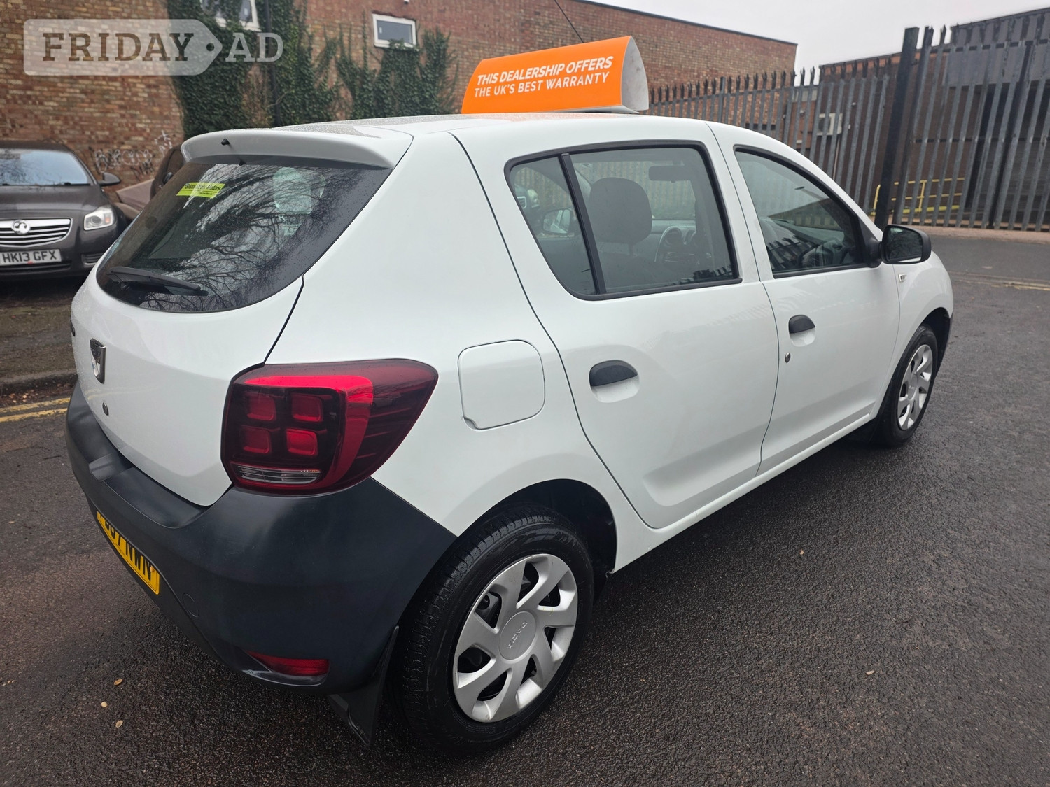 Dacia Sandero 2017 - Cars
