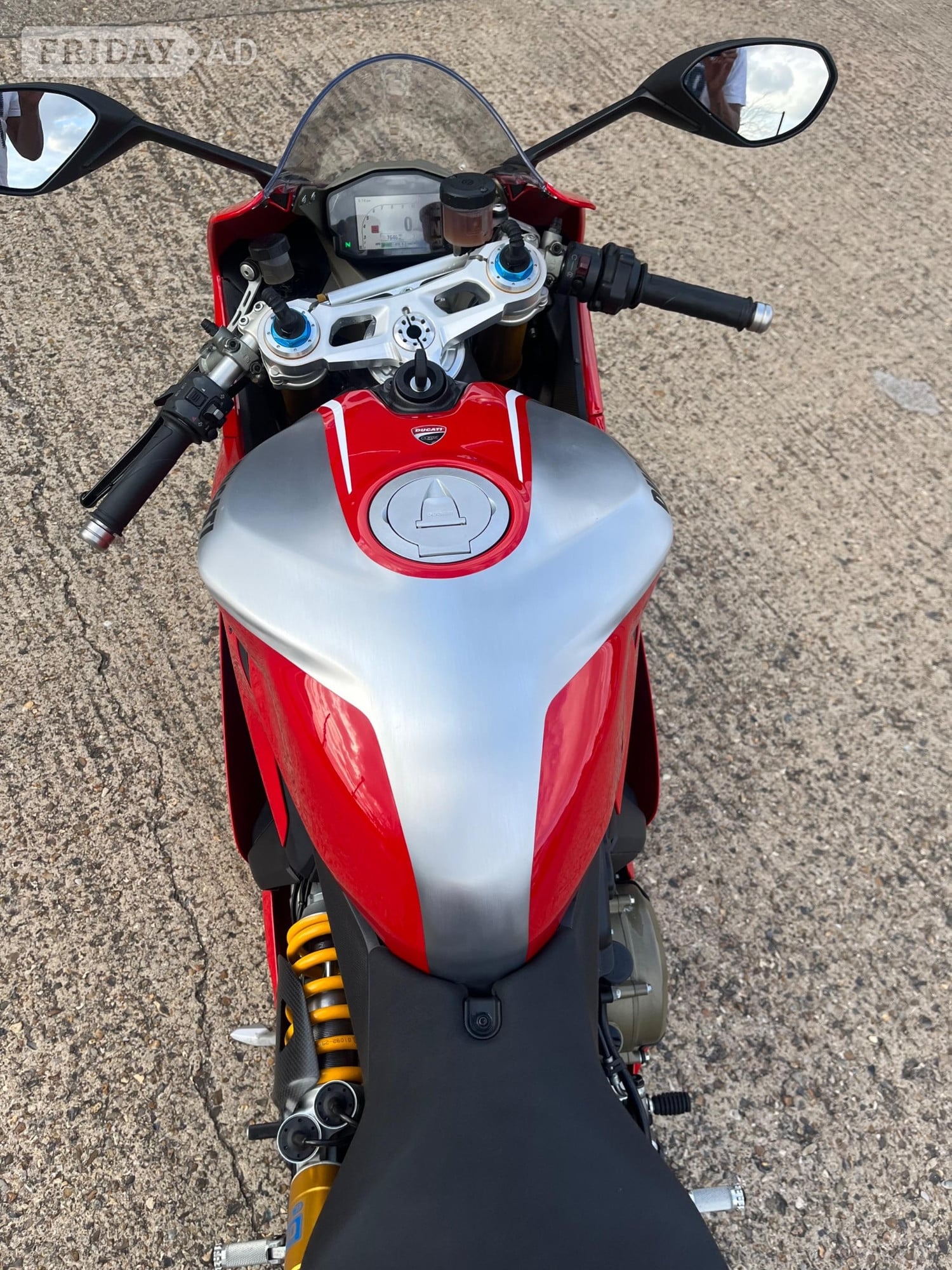 [ berth ]Ducati 1199